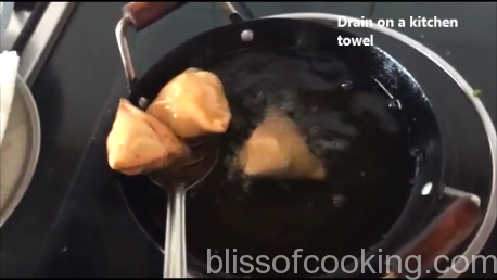 Matar Aloo Ka Samosa - Bliss of Cooking